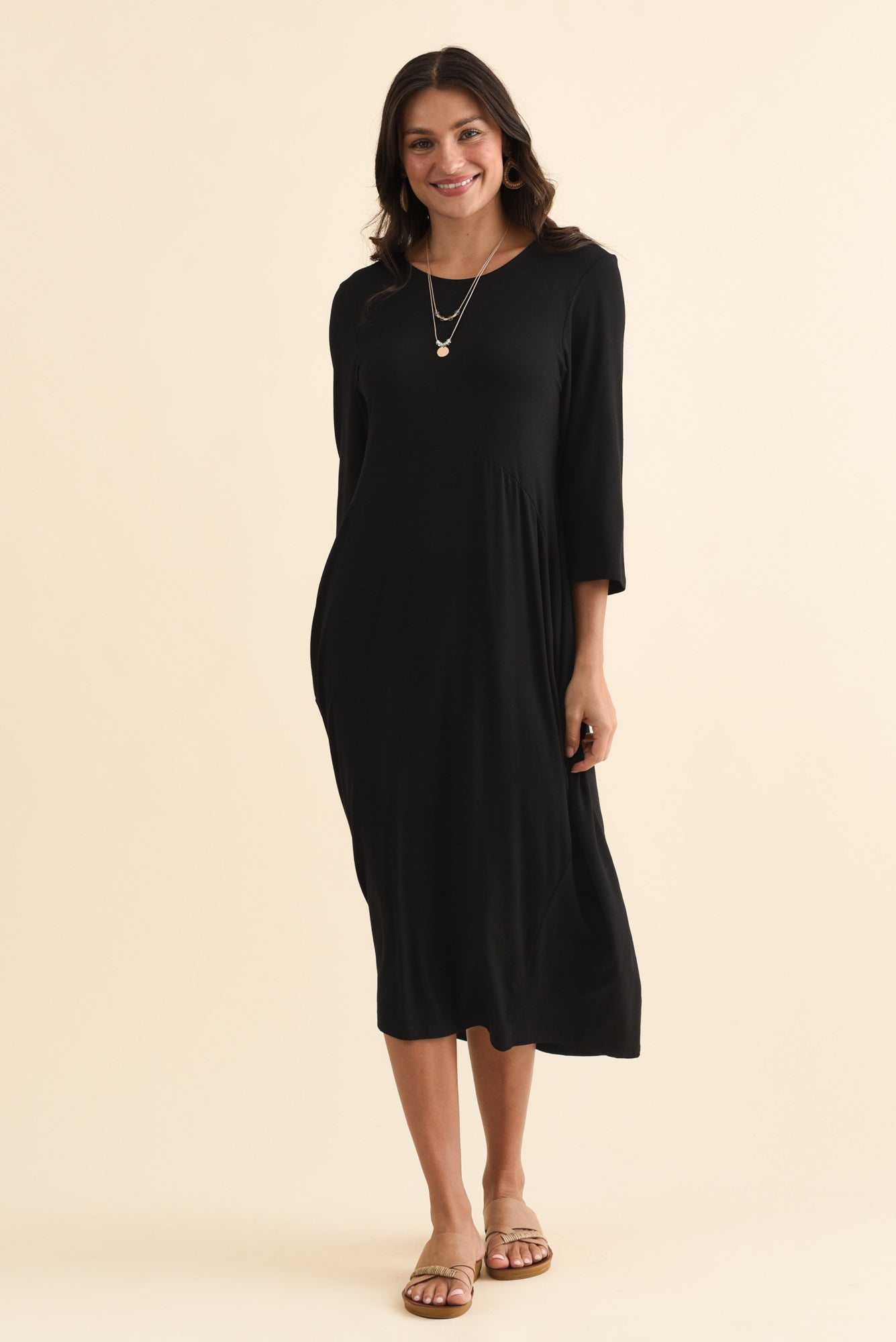 Glenda Black Sleeved Crescent Dress