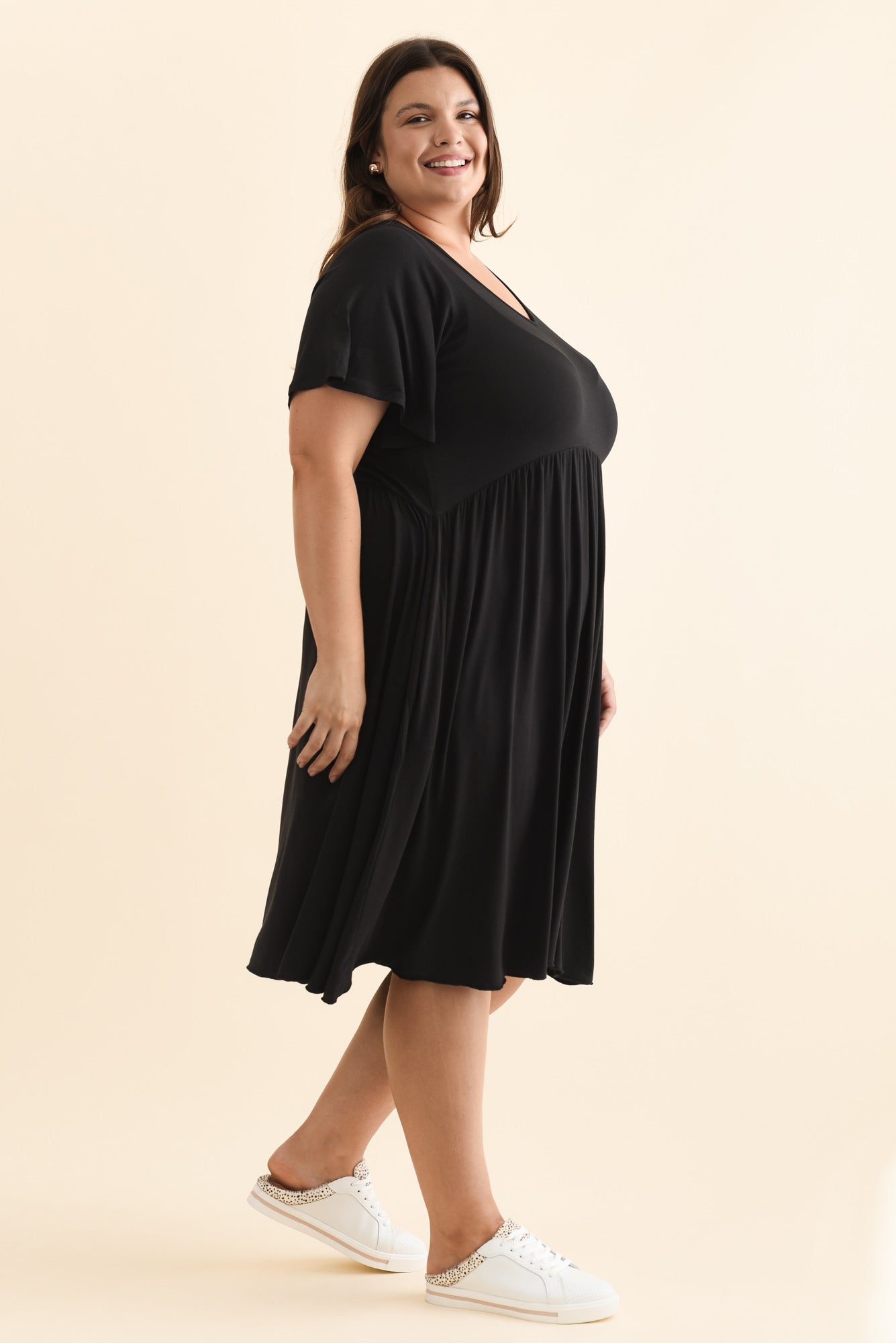Donna Black Gathered Dress