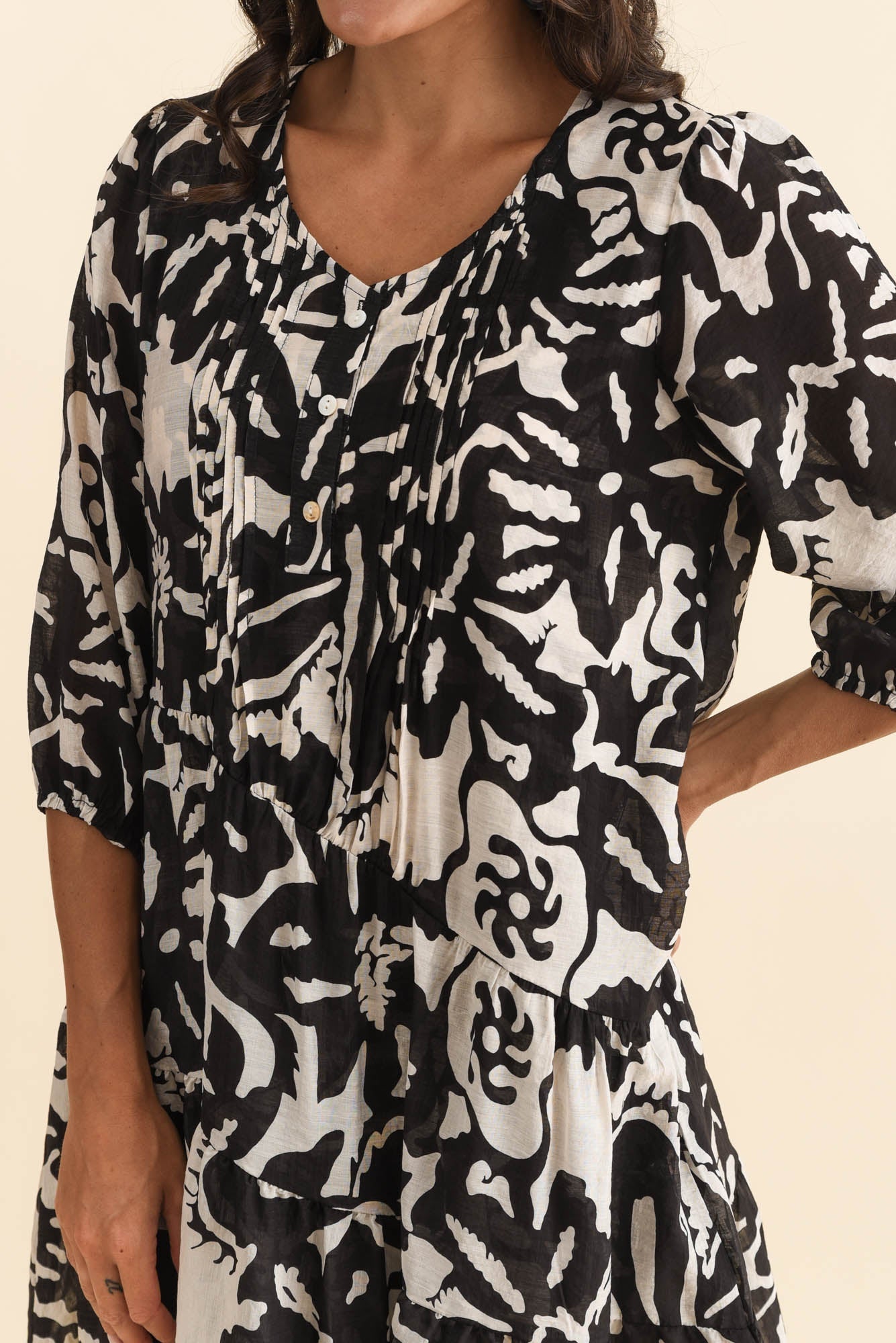 Esta Black Tropical Sleeved Dress