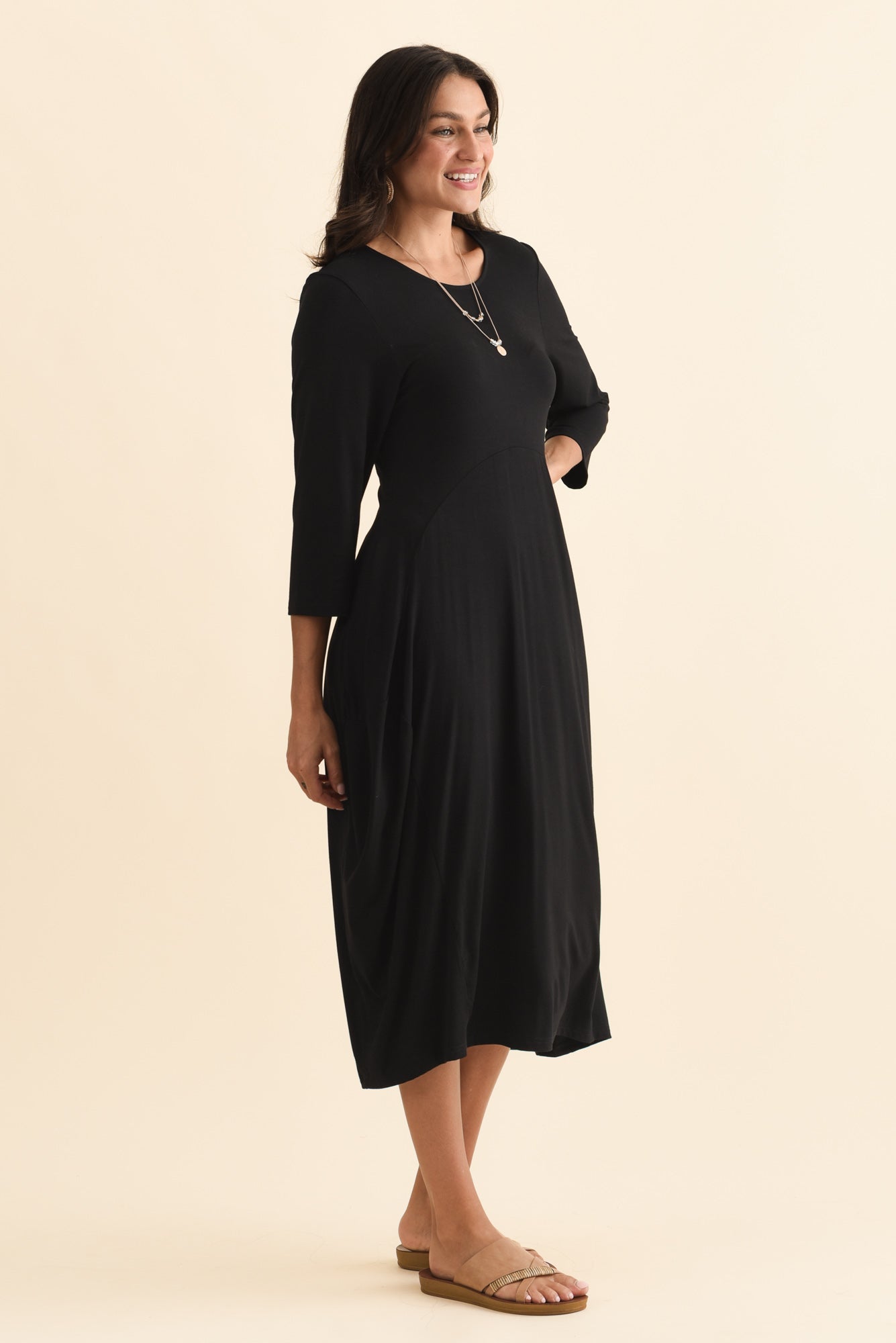 Glenda Black Sleeved Crescent Dress
