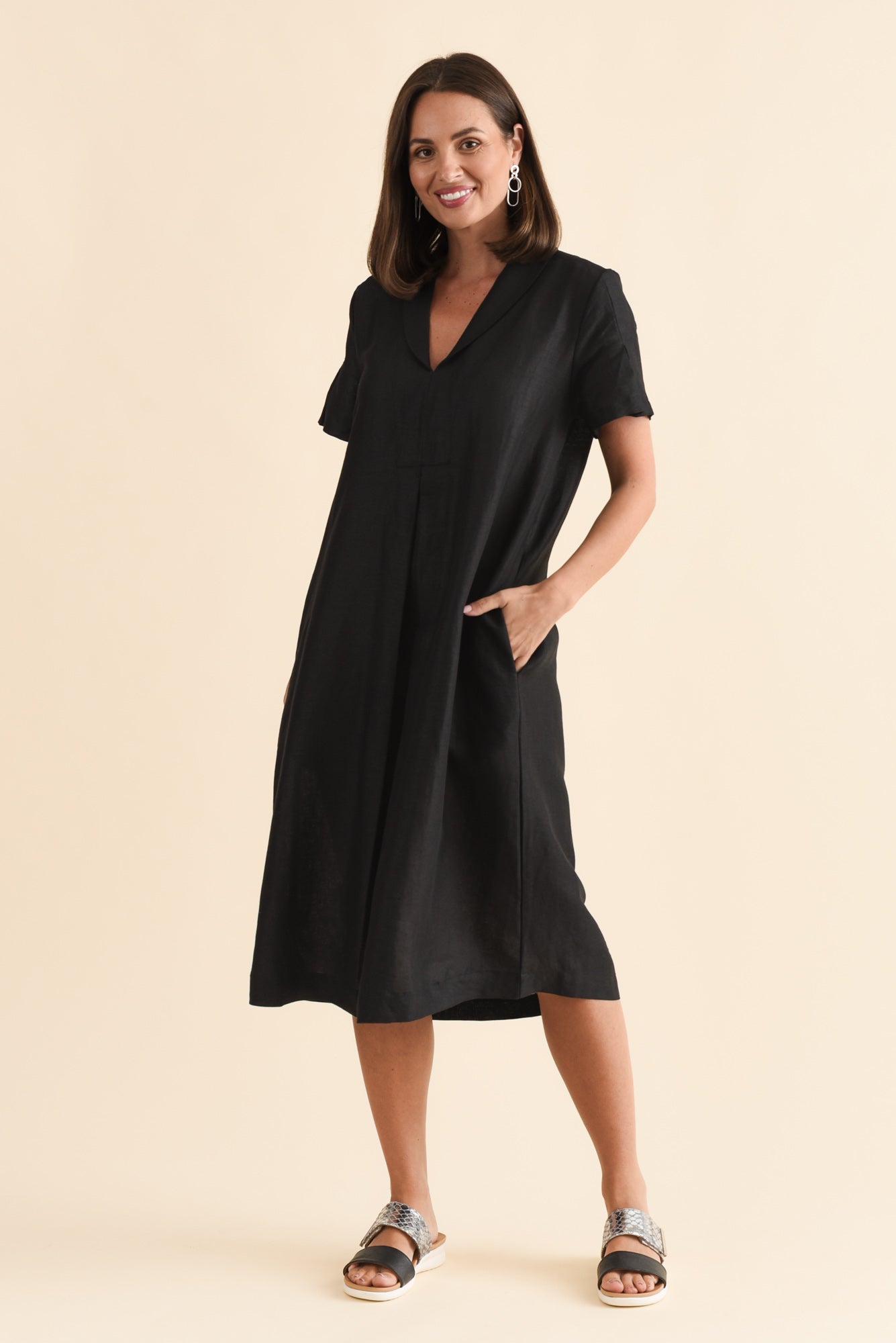 Miranda Black Linen Collared Dress